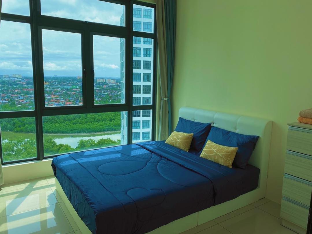 Homenest Jb City Poolview Suite By Cozy Home 조호르 바루 외부 사진