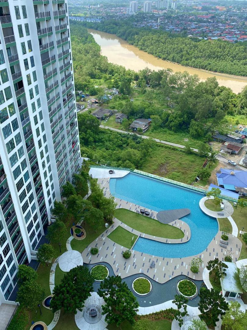 Homenest Jb City Poolview Suite By Cozy Home 조호르 바루 외부 사진